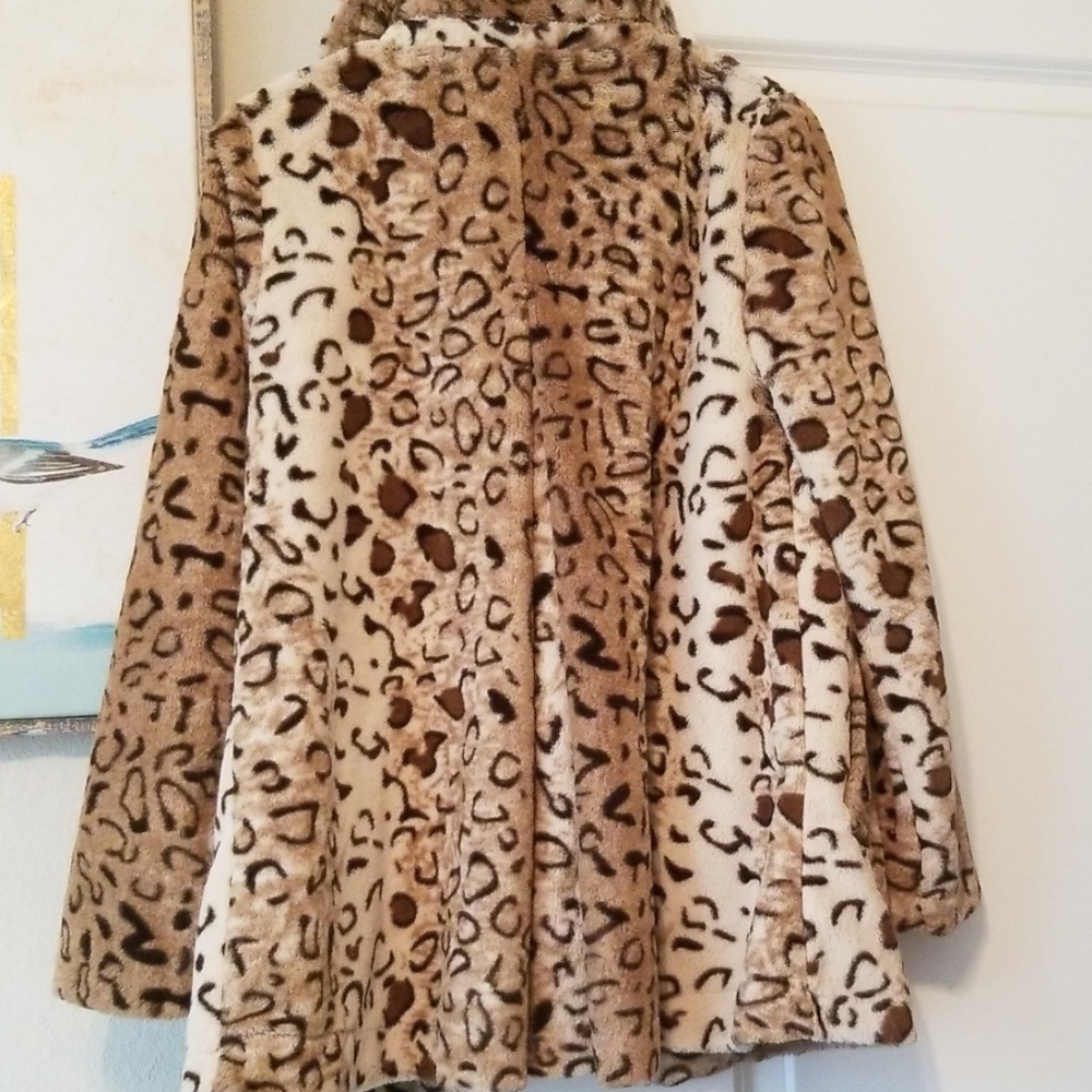 Coat - Picture 2 of 2